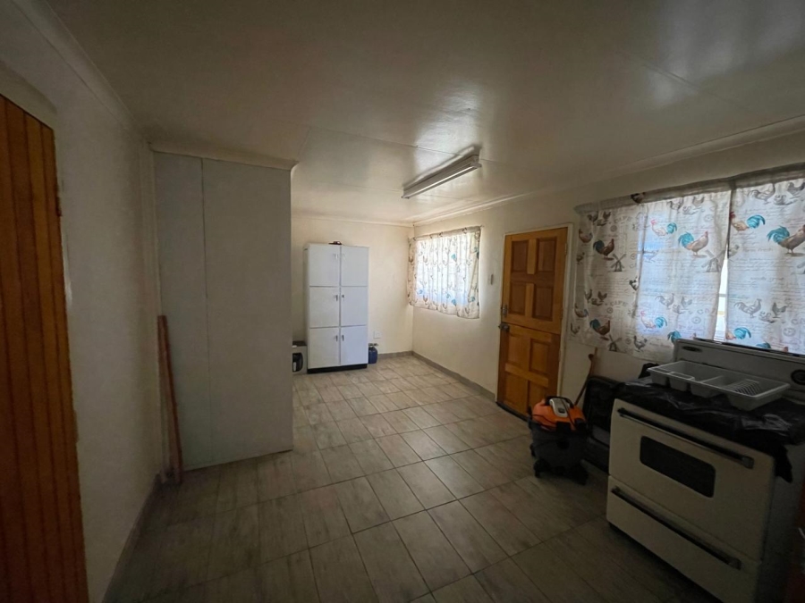 6 Bedroom Property for Sale in Bloemhof Rural North West